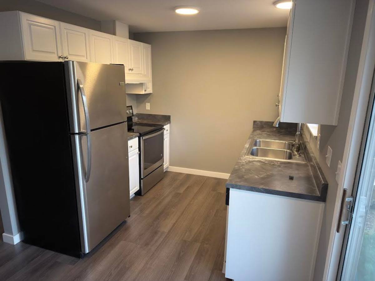 Apartment for rent at 3550-3554 SW Beaverton Hillsdale Highway, Portland, OR 97221
