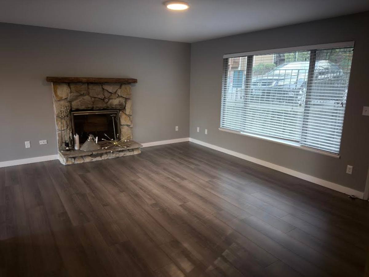 Apartment for rent at 3550-3554 SW Beaverton Hillsdale Highway, Portland, OR 97221