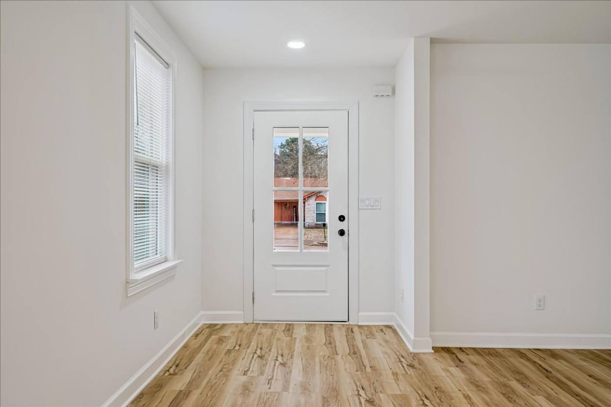 House for rent at 825 N 7th St, Memphis, TN 38107