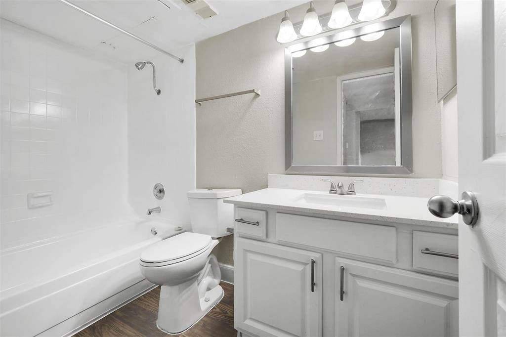 Apartment for rent at 1000 Cypress Station Dr, Houston, TX 77090