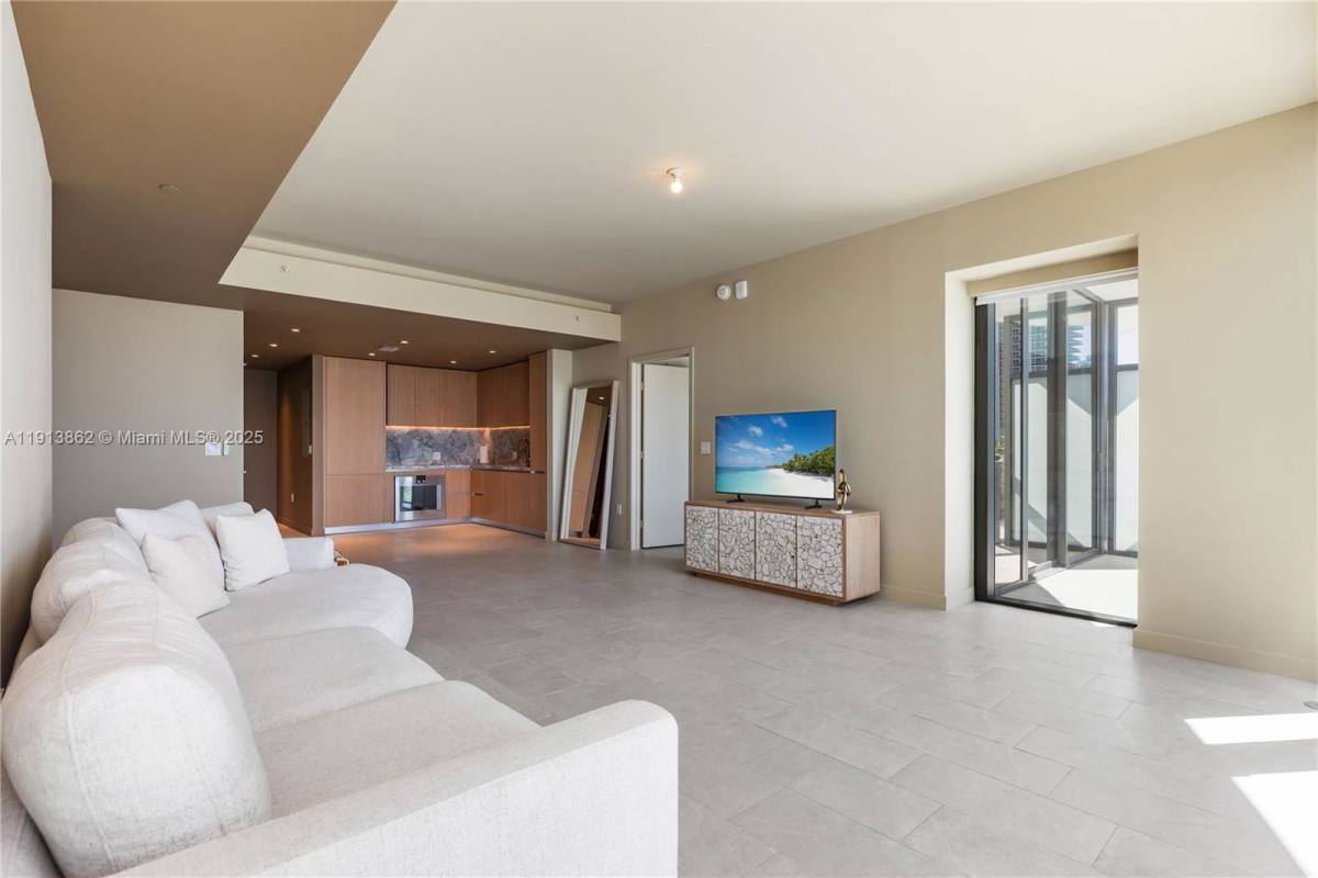Condo for rent at 500 Alton Rd #802, Miami Beach, FL 33139