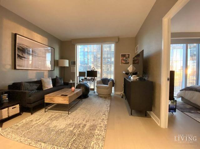 Apartment for rent at 455 10th Ave #16L, New York, NY 10018