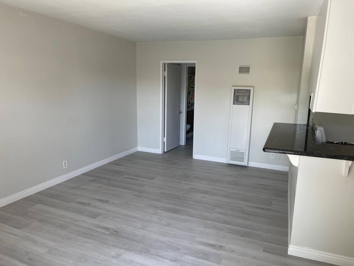 Apartment for rent at Upland Heights, 323 W 11th St, Upland, CA 91786