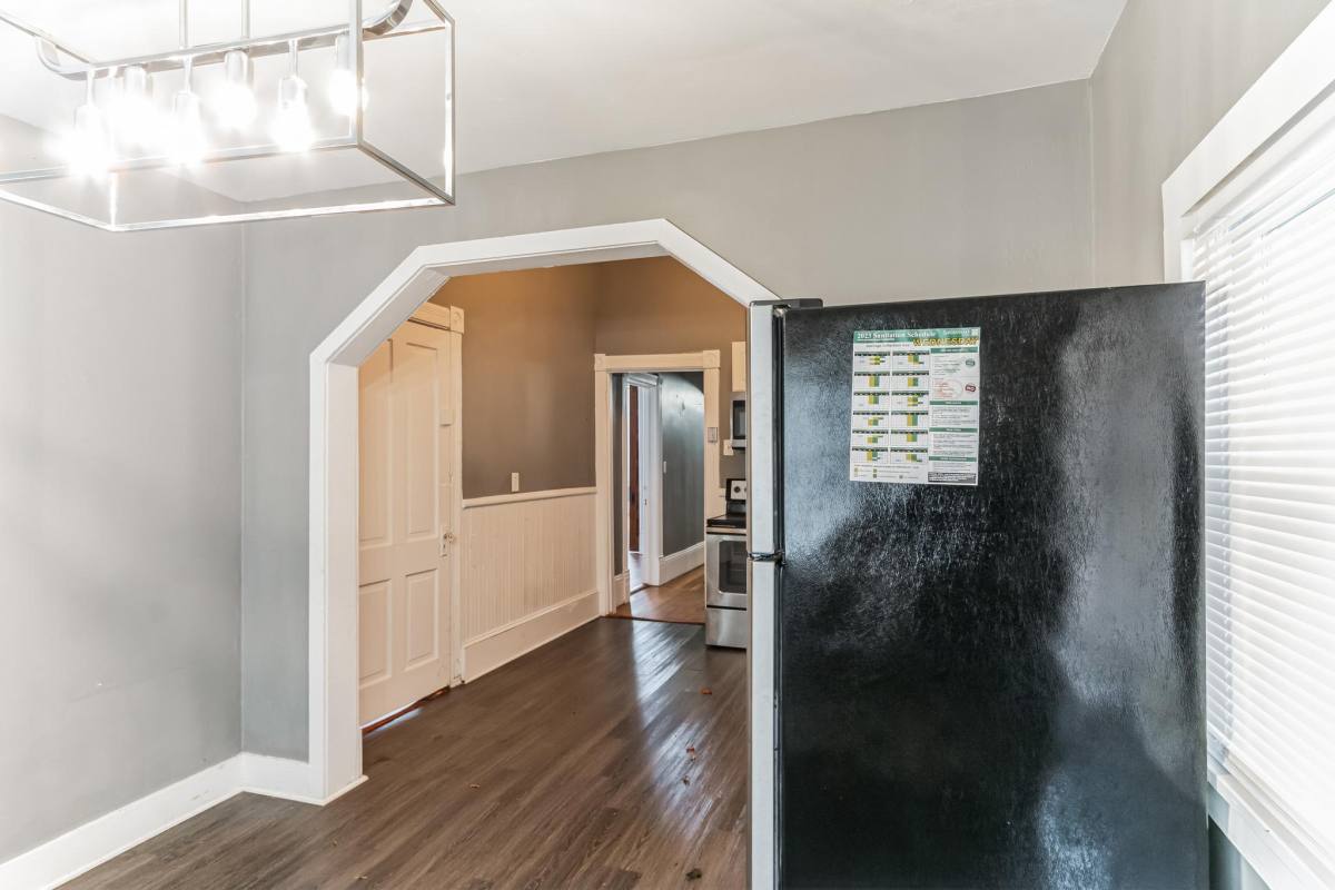 House for rent at 2114 Lincoln St, Savannah, GA 31401