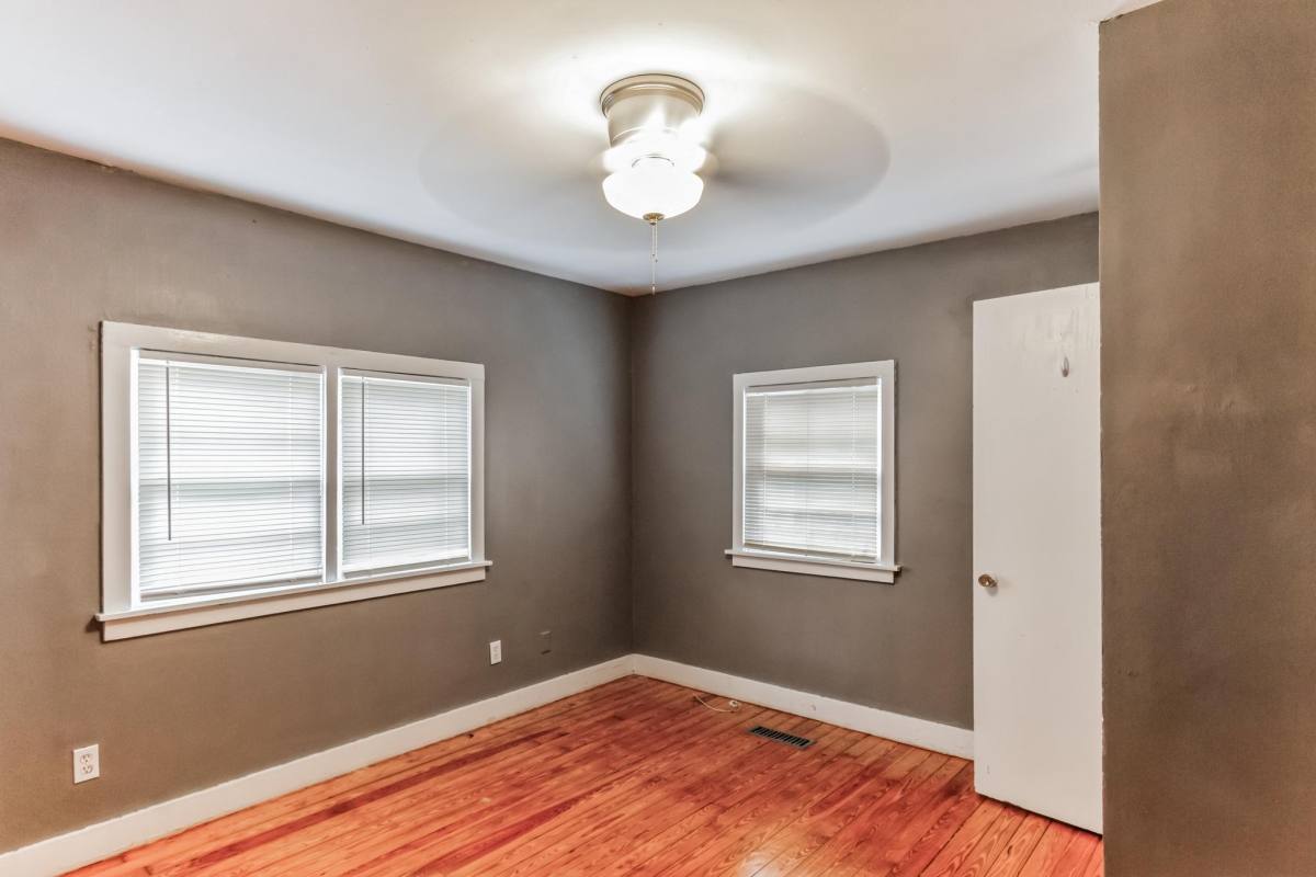 House for rent at 2114 Lincoln St, Savannah, GA 31401