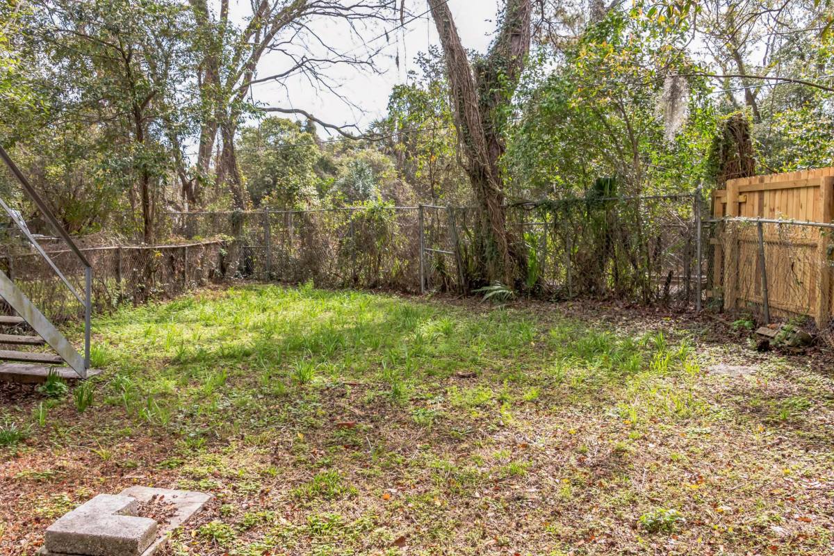 House for rent at 2114 Lincoln St, Savannah, GA 31401