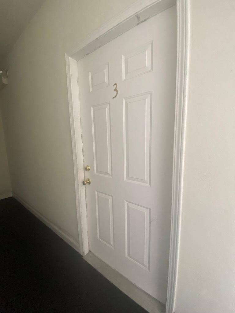 Apartment for rent at 2454 S El Camino Real #3, San Mateo, CA 94403