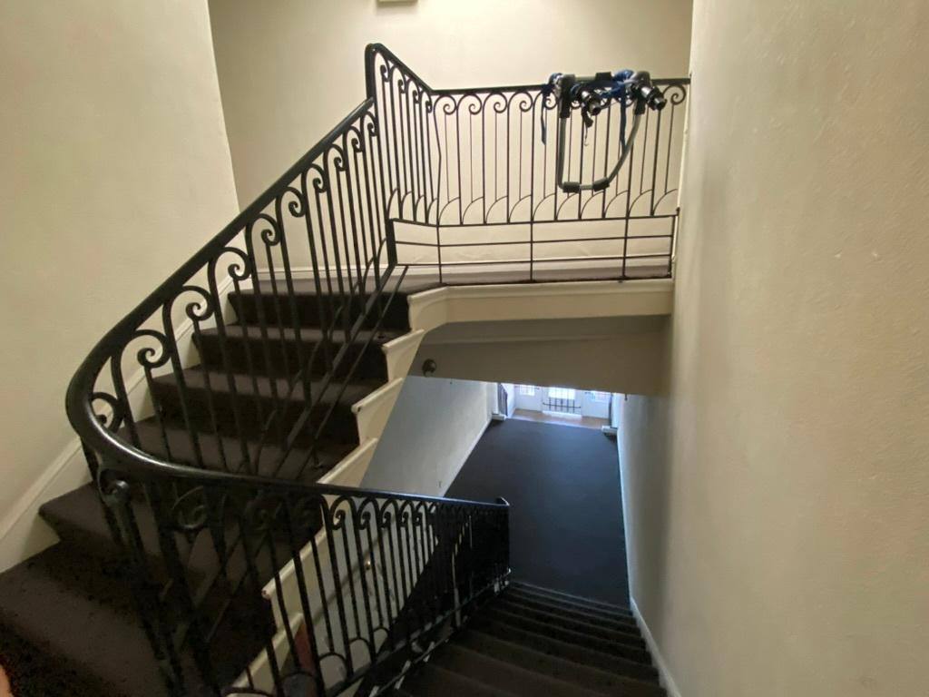 Apartment for rent at 2454 S El Camino Real #3, San Mateo, CA 94403