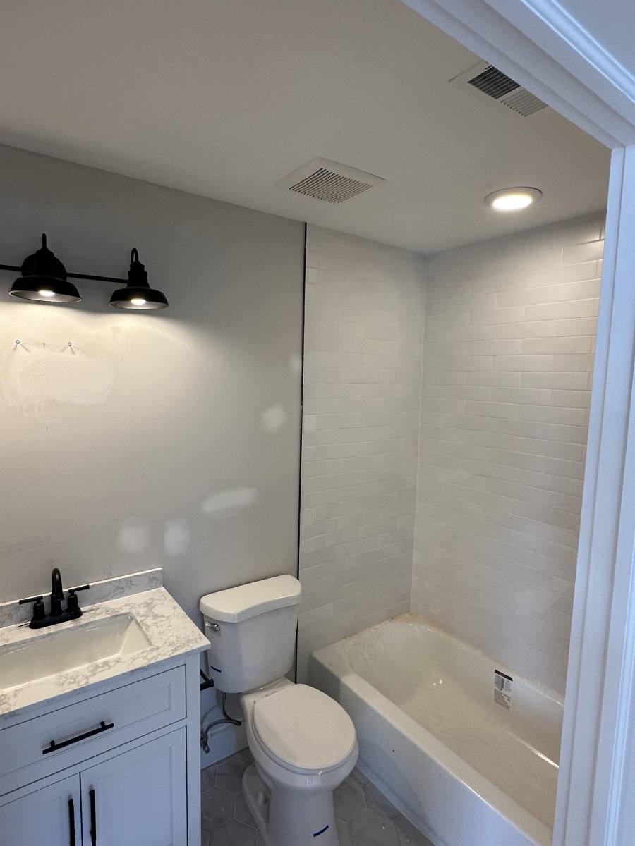 House for rent at 717 N 8th St #2, Newark, NJ 07107