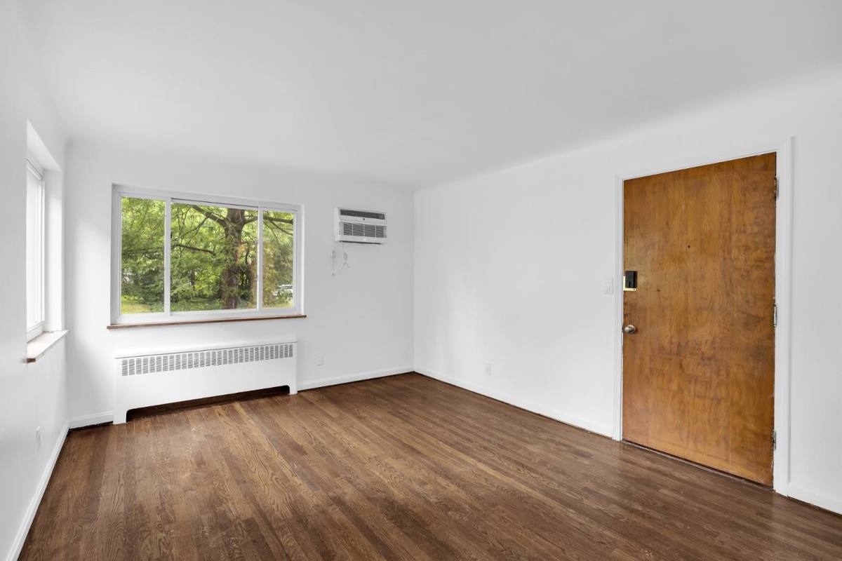 Apartment for rent at 5429 Lester Rd #1, Cincinnati, OH 45213