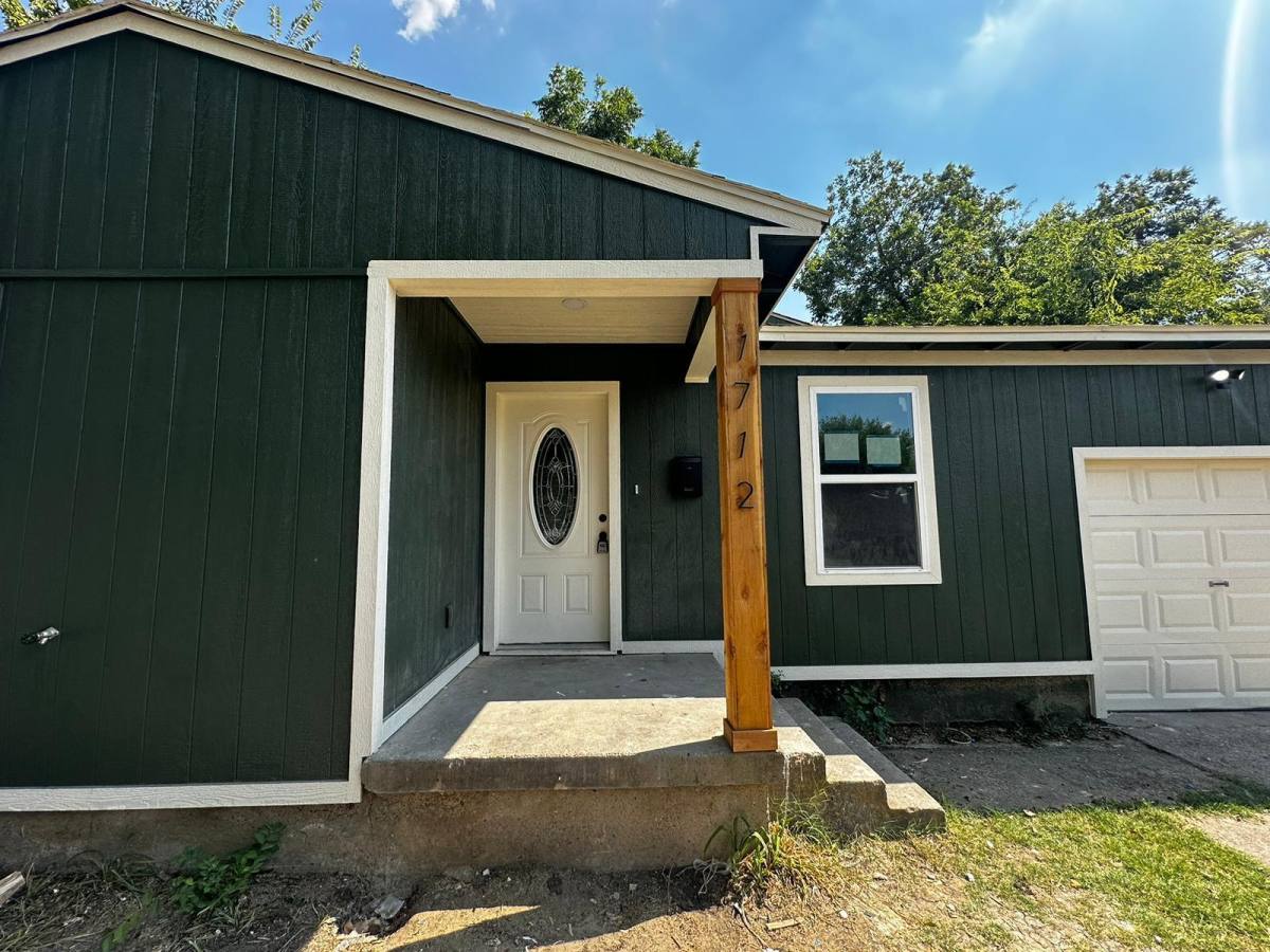 House for rent at 1712 Brake Dr, Carrollton, TX 75006