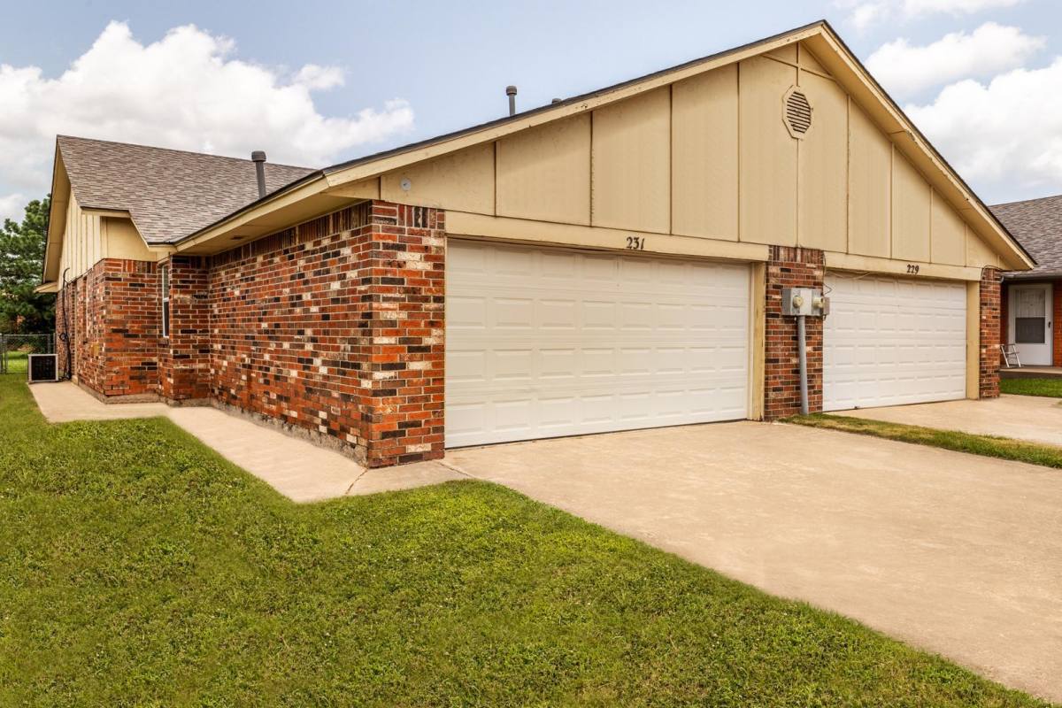 House for rent at Sunridge on Ashley Street, 231 Barrett Place, Edmond, OK 73003