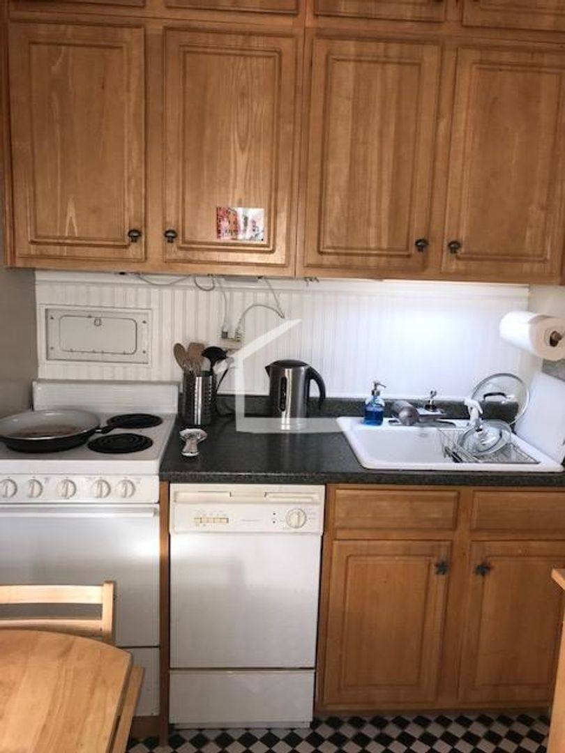 Apartment for rent at 1091 Boylston St #13, Boston, MA 02115