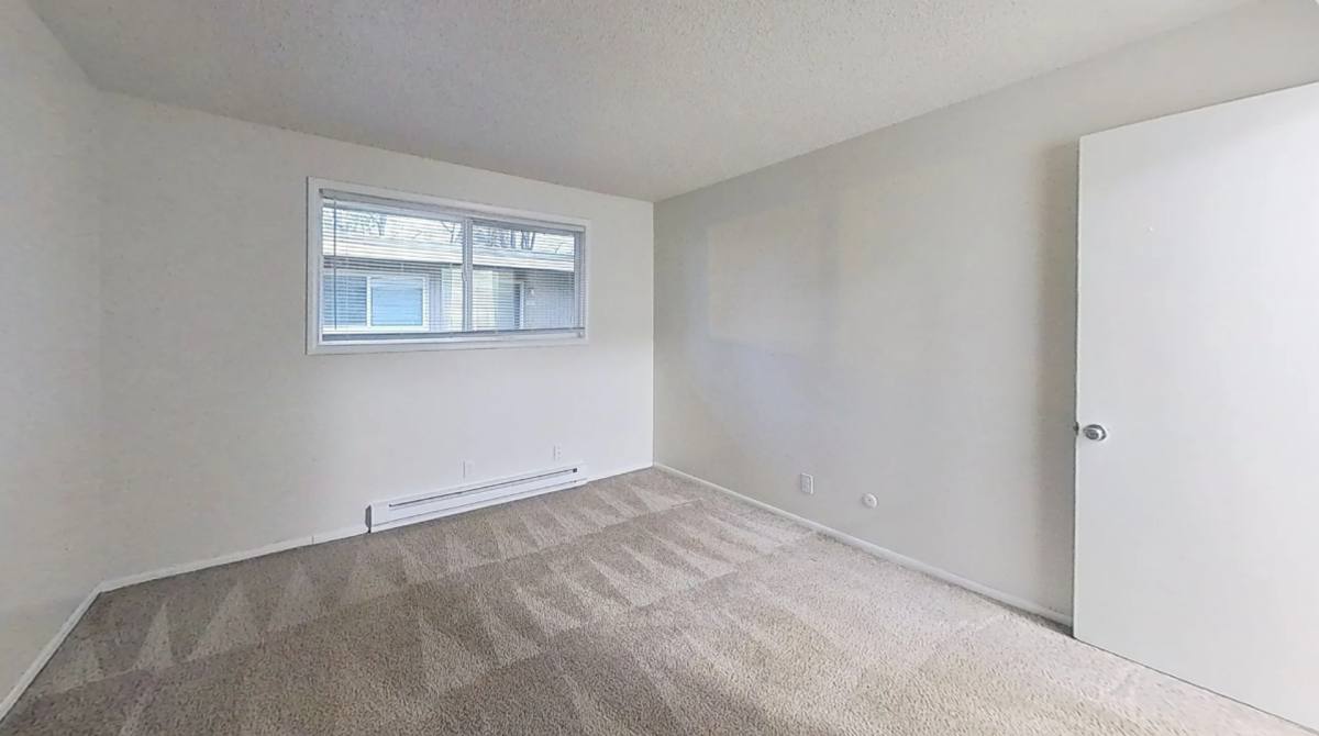 Apartment for rent at 4946-4956 6th Ave NE, Salem, OR 97303