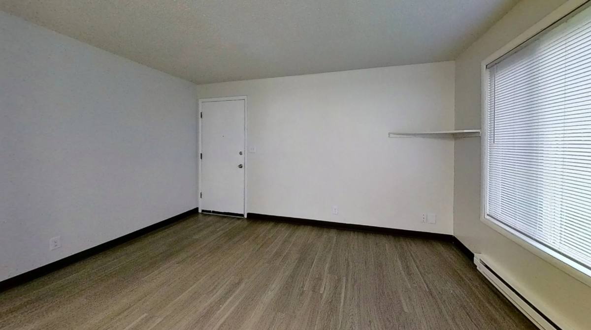 Apartment for rent at 4946-4956 6th Ave NE, Salem, OR 97303