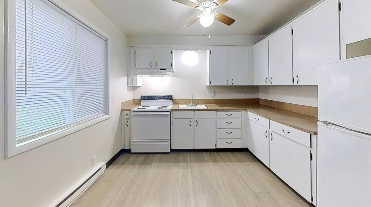 Apartment for rent at 4946-4956 6th Ave NE, Salem, OR 97303