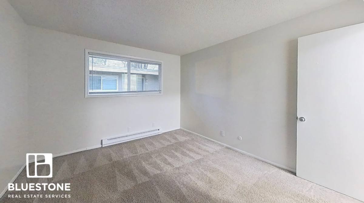 Apartment for rent at 4946-4956 6th Ave NE, Salem, OR 97303