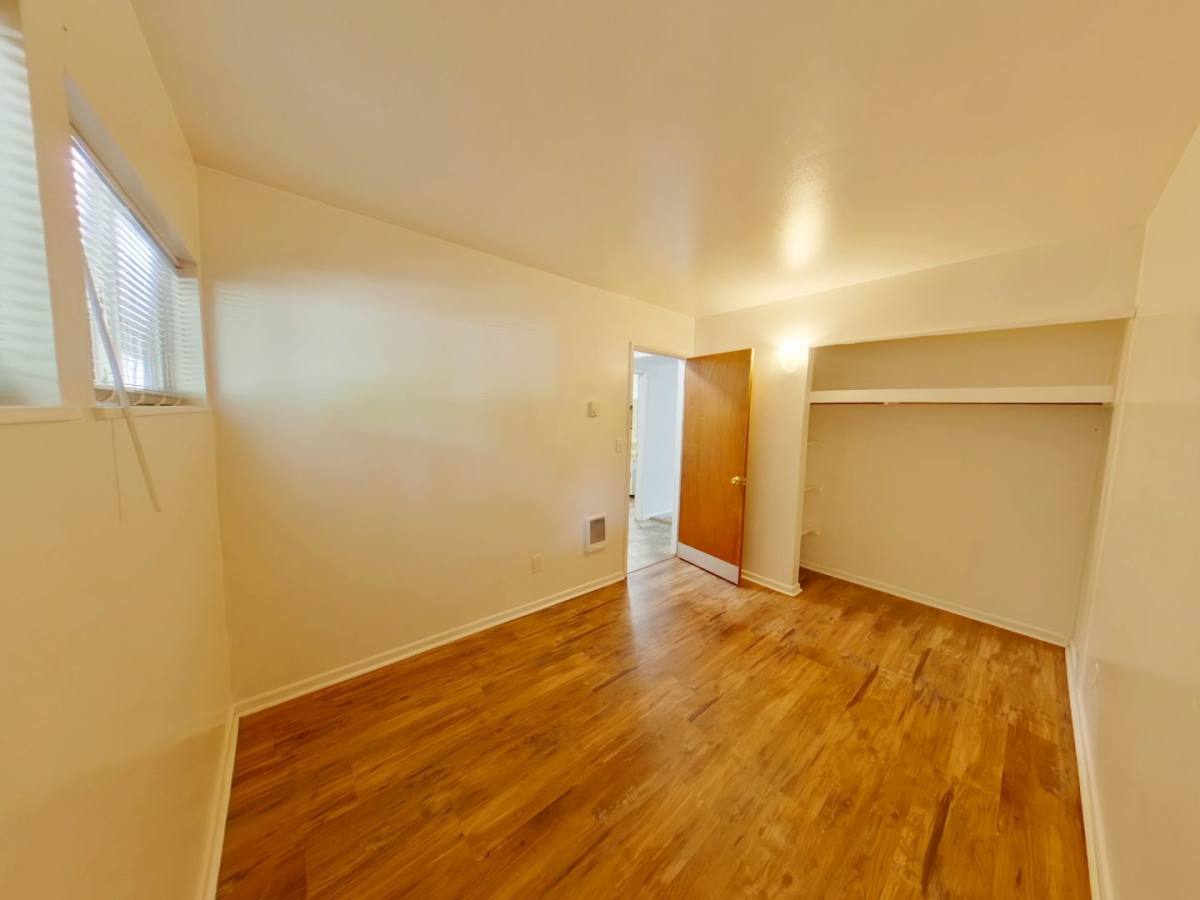 Apartment for rent at 585 E 19th Ave, Eugene, OR 97401