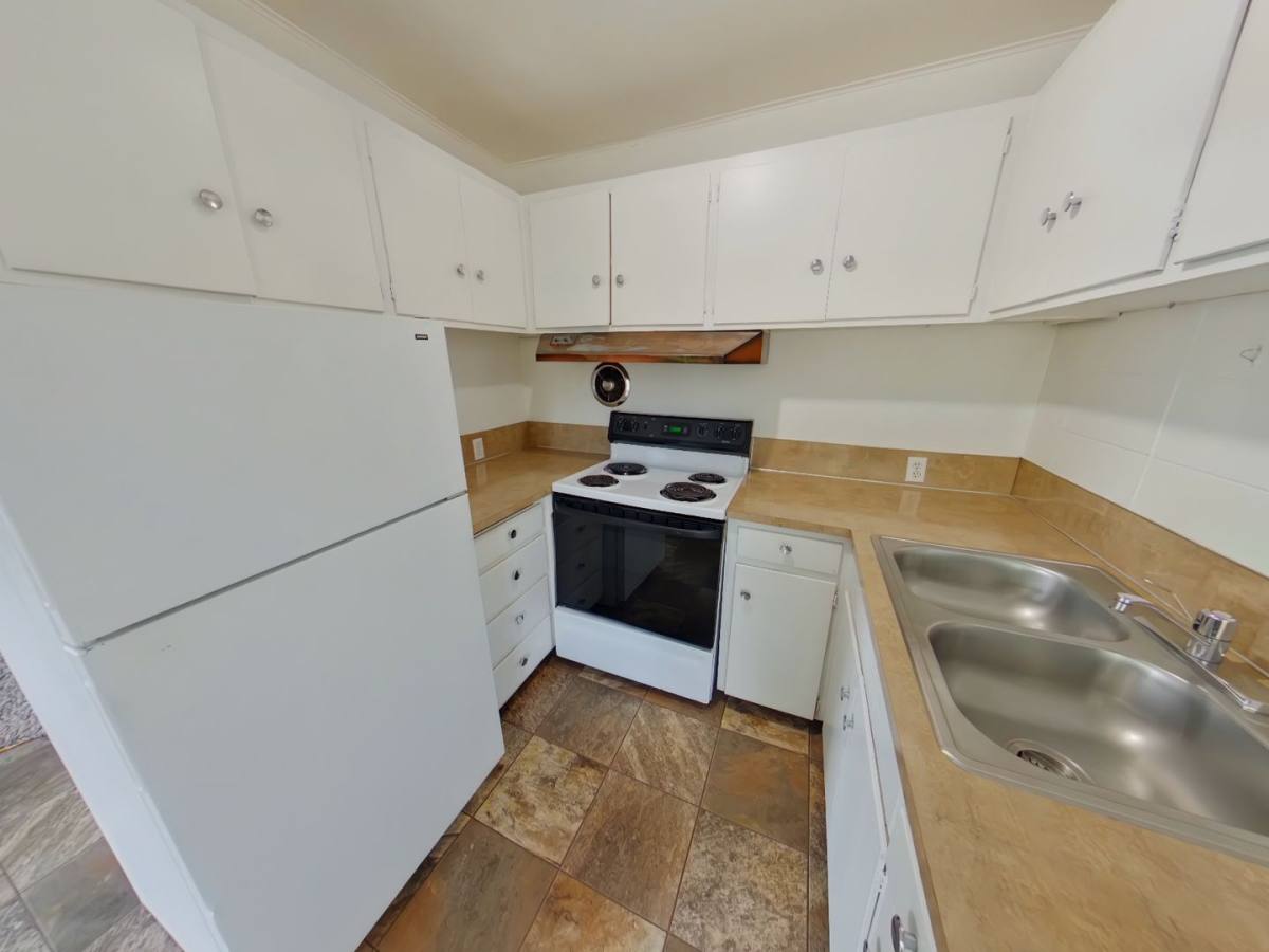 Apartment for rent at 585 E 19th Ave, Eugene, OR 97401