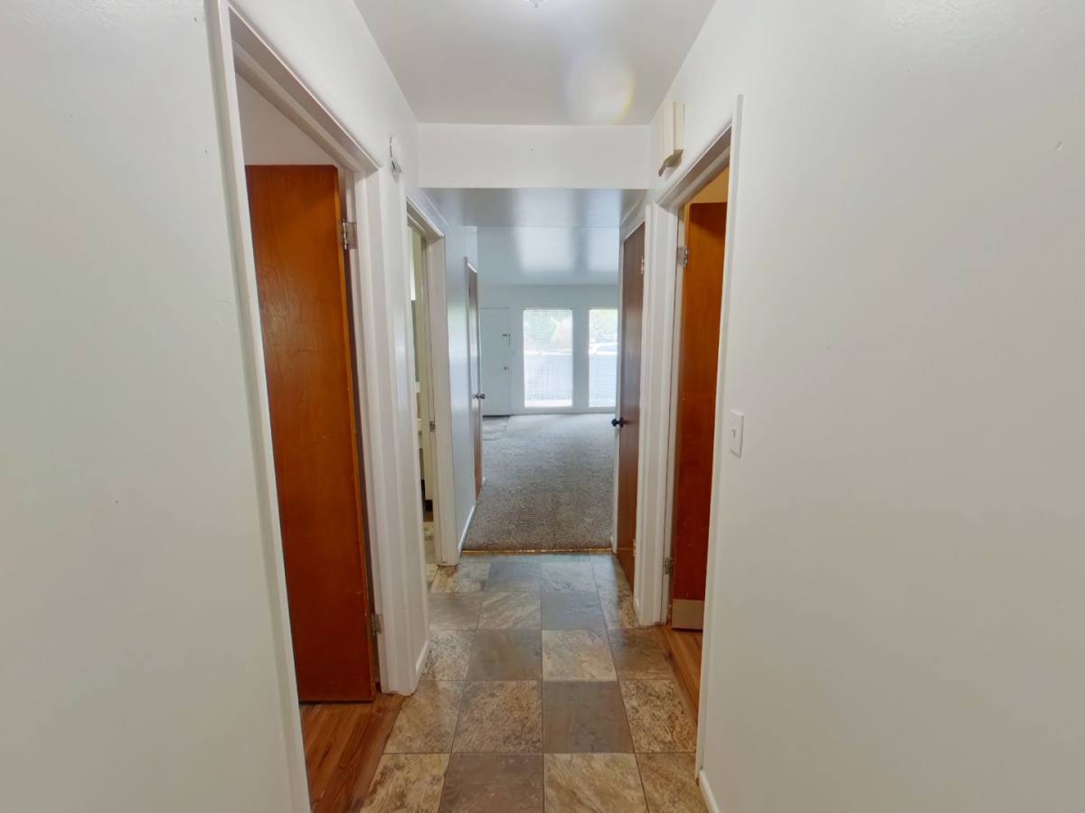 Apartment for rent at 585 E 19th Ave, Eugene, OR 97401
