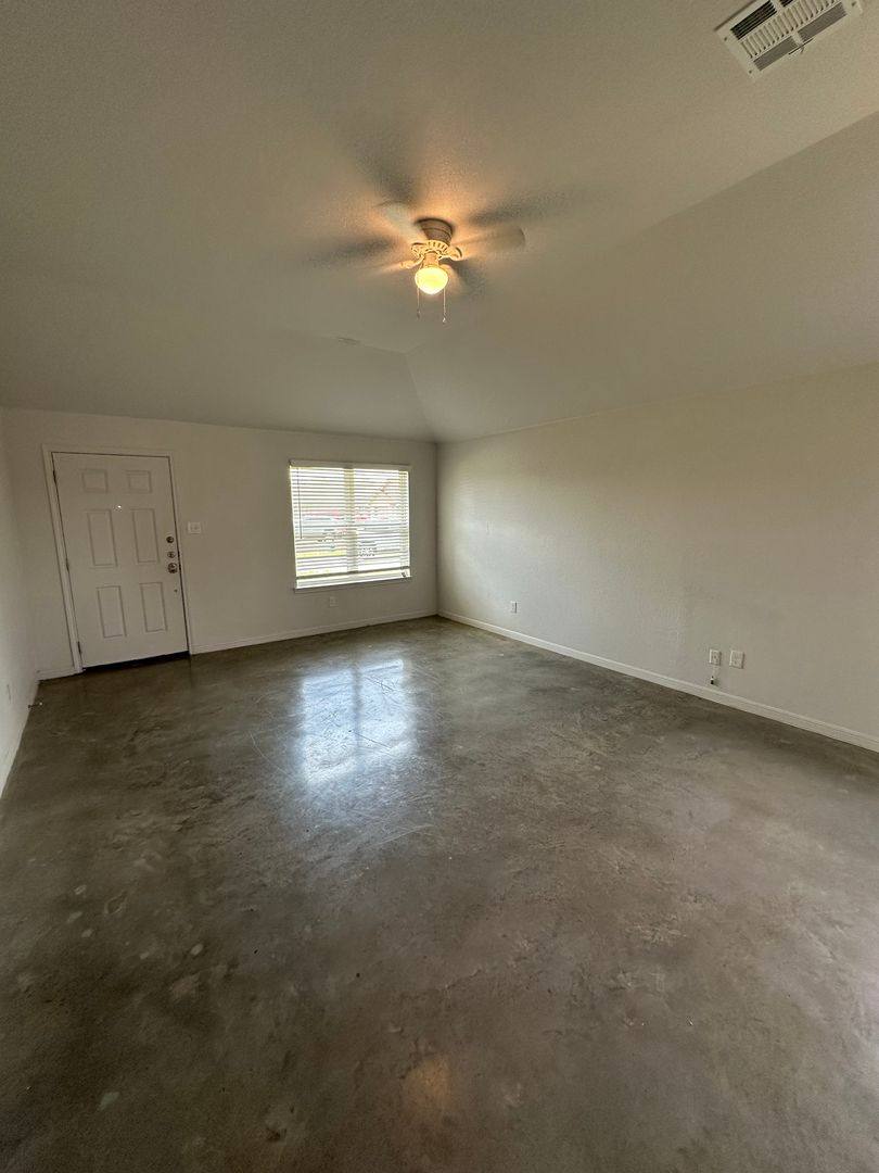 House for rent at 3330 Stonewall Dr #A, Temple, TX 76501