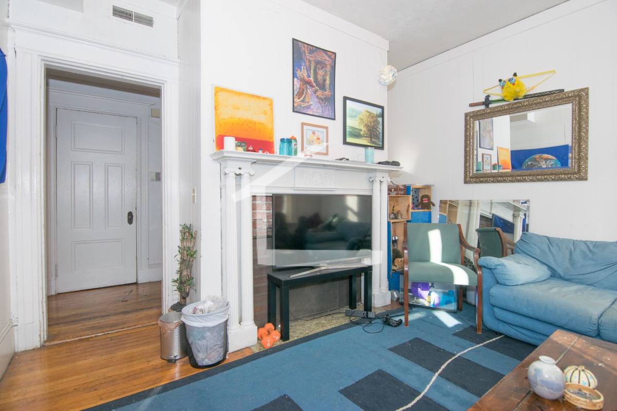 Apartment for rent at 14 Ashford St #3F, Allston, MA 02134