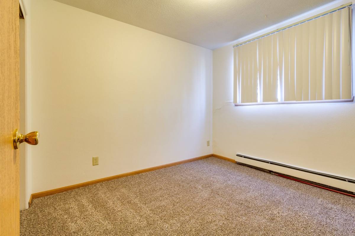 Apartment for rent at 519 29th Ave N, Fargo, ND 58102