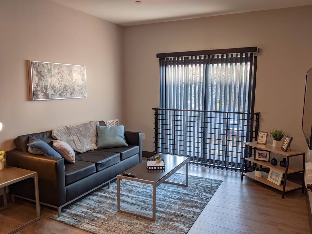 Apartment for rent at 520 N Neil St, Champaign, IL 61820