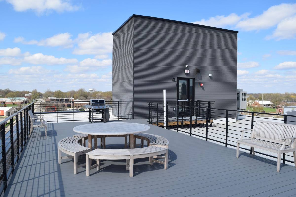 Apartment for rent at 520 N Neil St, Champaign, IL 61820
