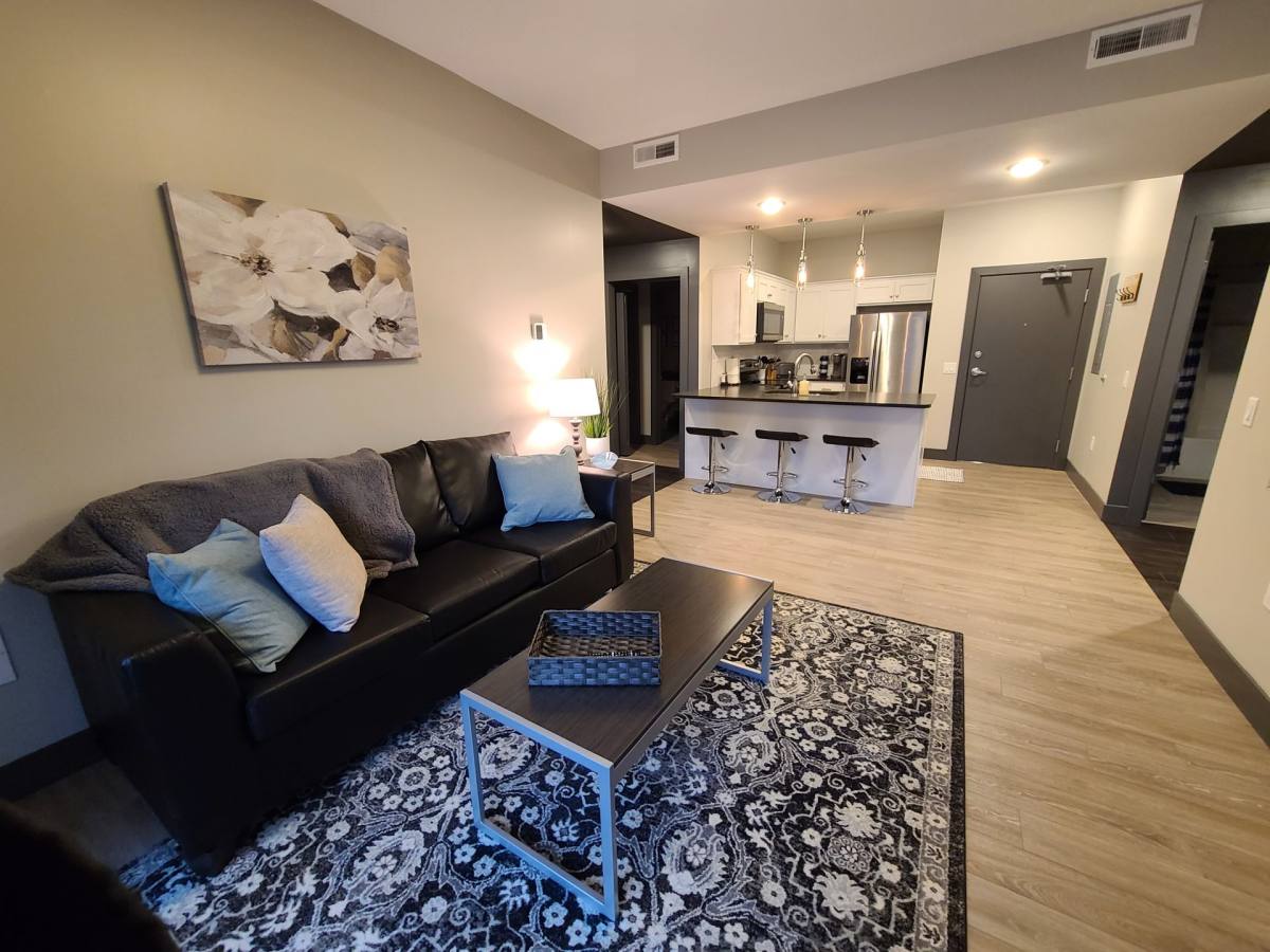 Apartment for rent at 520 N Neil St, Champaign, IL 61820