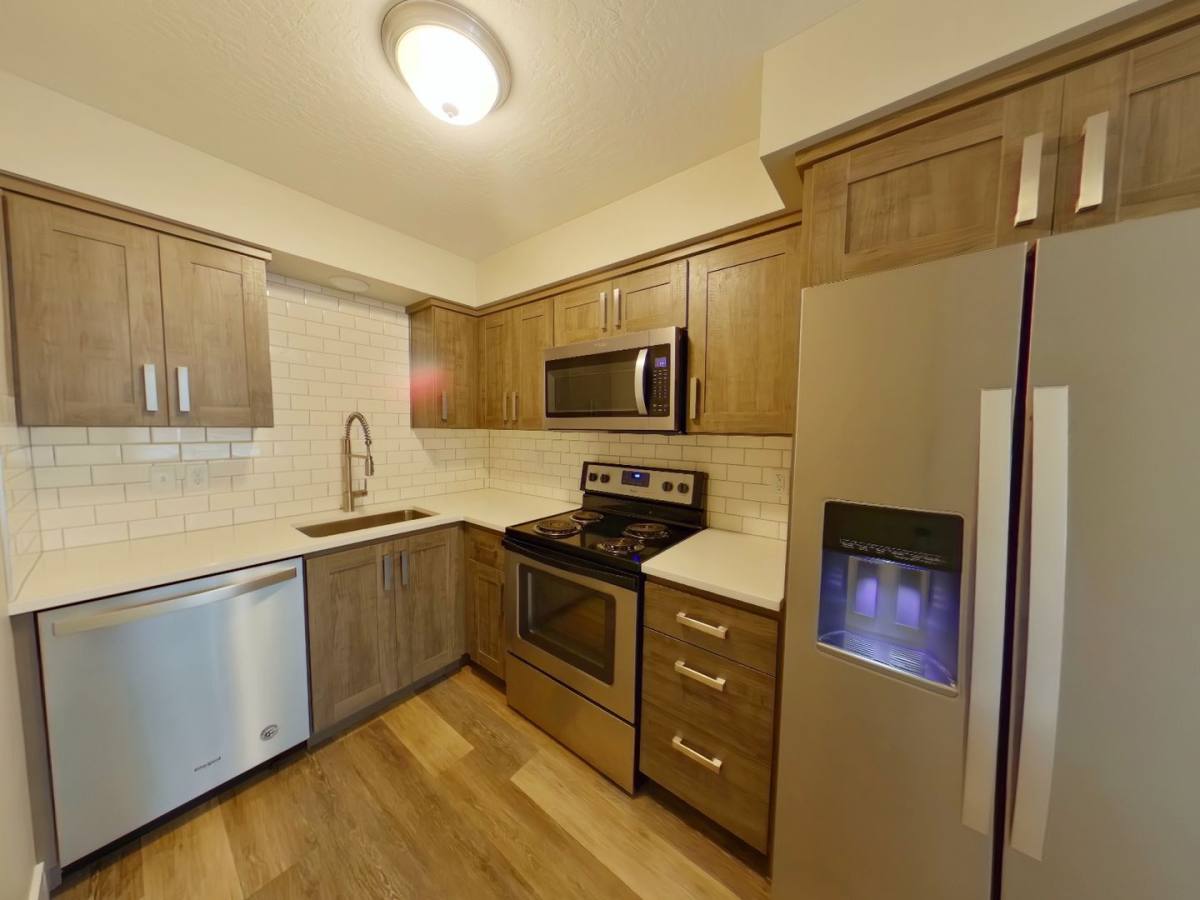 Apartment for rent at 405 E 14th Ave, Eugene, OR 97401