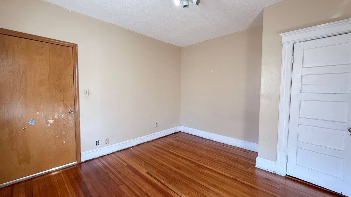Apartment for rent at 351-357 Franklin Ave, Hartford, CT 06114
