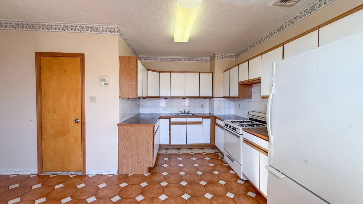 Apartment for rent at 351-357 Franklin Ave, Hartford, CT 06114