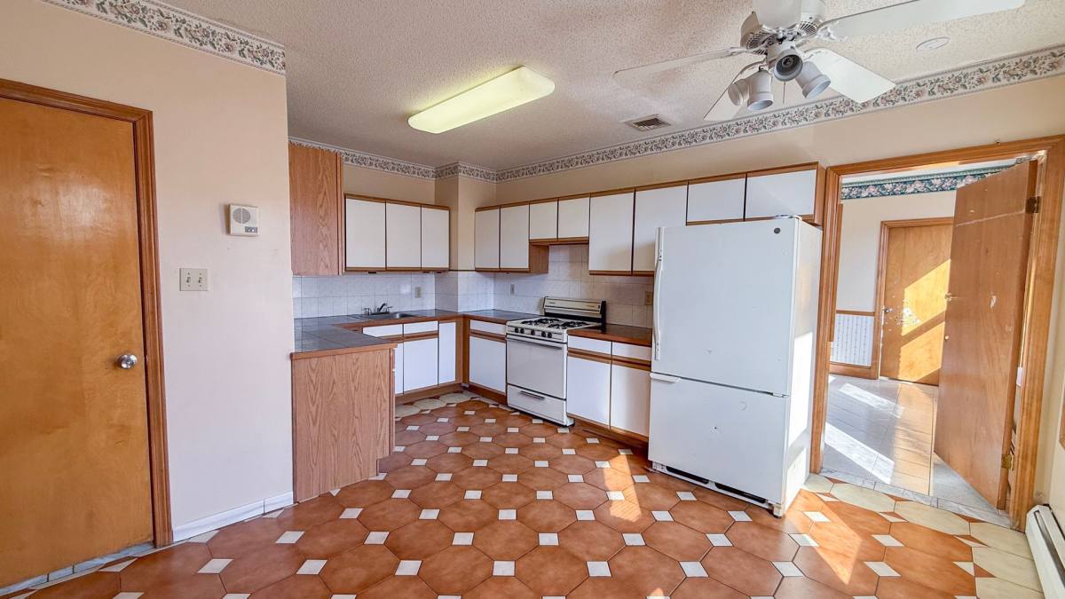 Apartment for rent at 351-357 Franklin Ave, Hartford, CT 06114