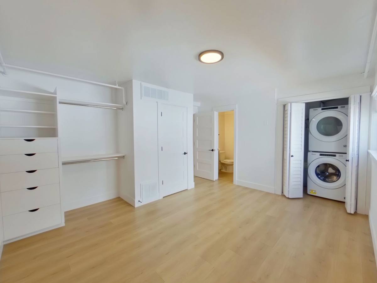 Apartment for rent at 647 E 16th Alley, Eugene, OR 97401