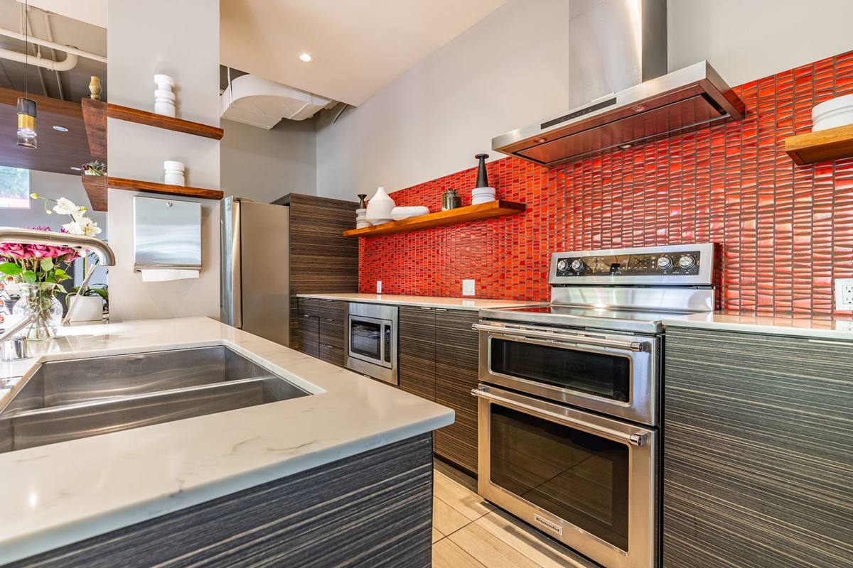 Apartment for rent at 402 22nd Ave S, Seattle, WA 98144