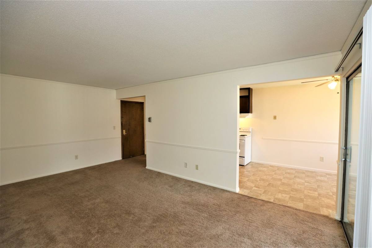 Apartment for rent at 1819 W Old Shakopee Rd, Minneapolis, MN 55431