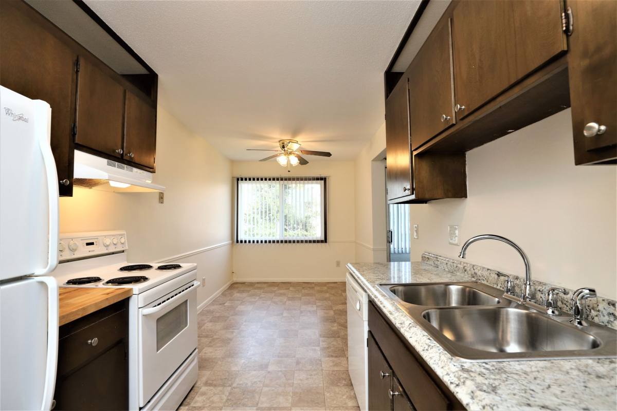Apartment for rent at 1819 W Old Shakopee Rd, Minneapolis, MN 55431