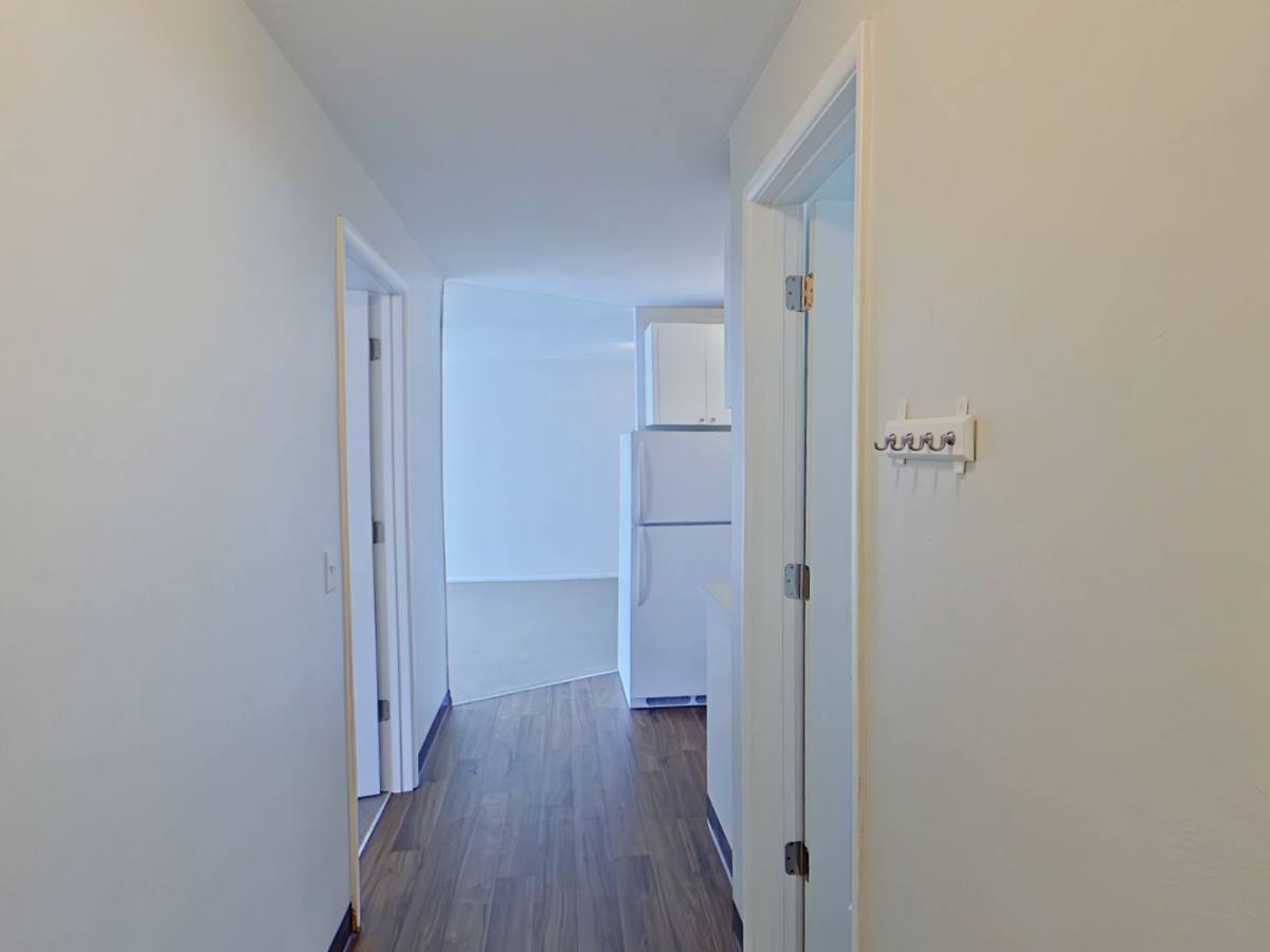 Apartment for rent at 945 E 19th Ave, Eugene, OR 97403