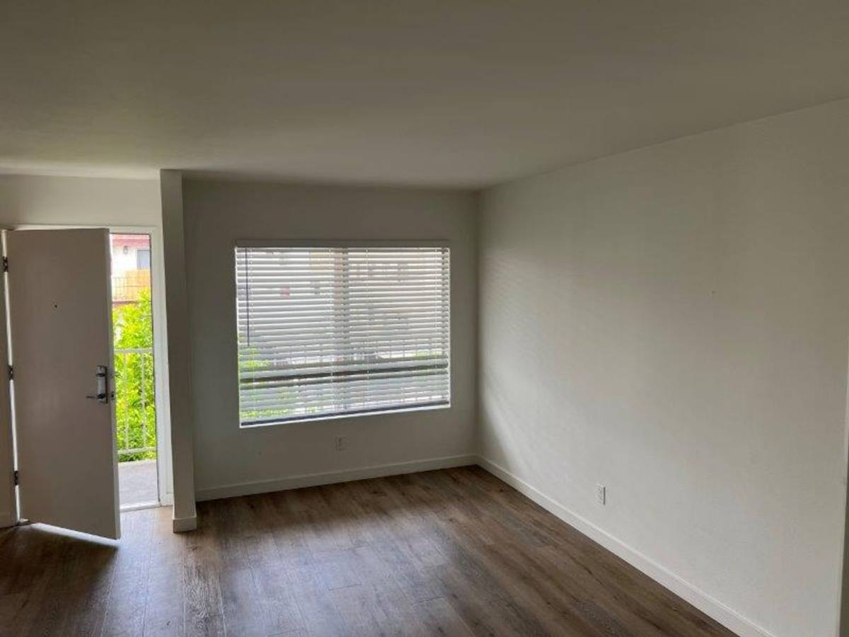 Apartment for rent at 7326 Haskell Ave, Van Nuys, CA 91406