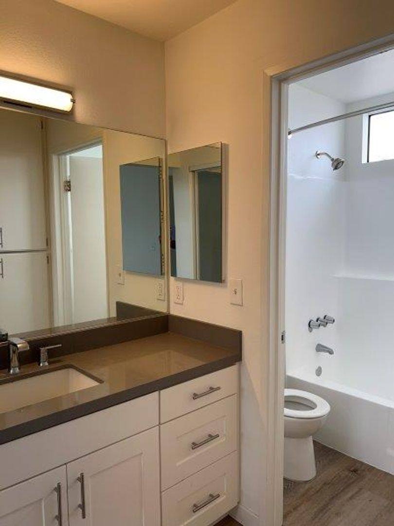 Apartment for rent at 7326 Haskell Ave, Van Nuys, CA 91406