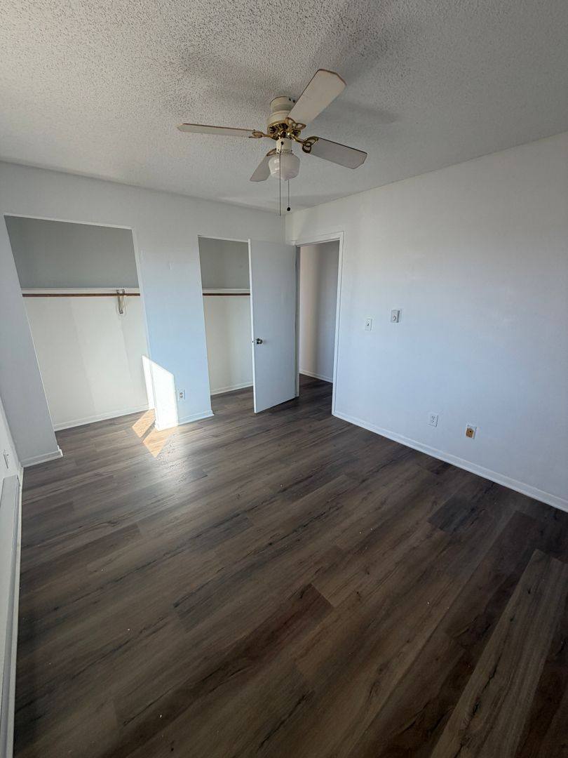 Apartment for rent at 503 SE 6th St, Greenfield, IA 50849