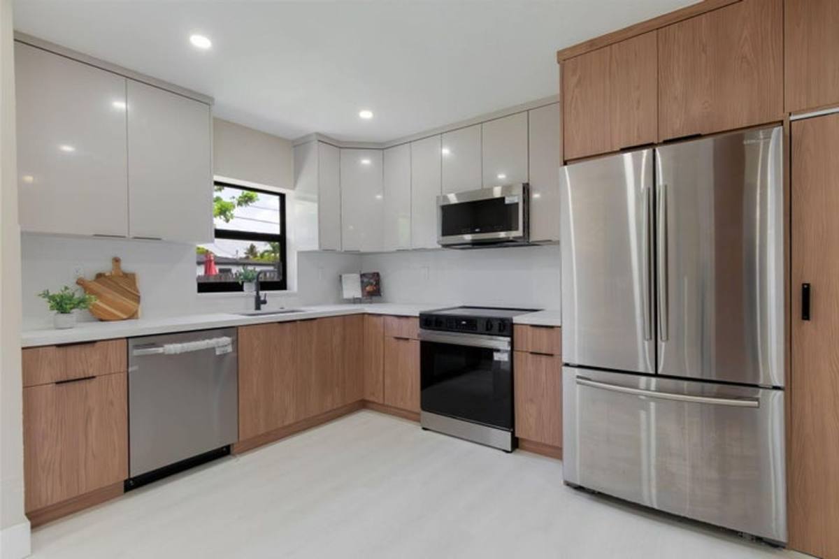 House for rent at 5409 NE 4th Ave, Fort Lauderdale, FL 33334