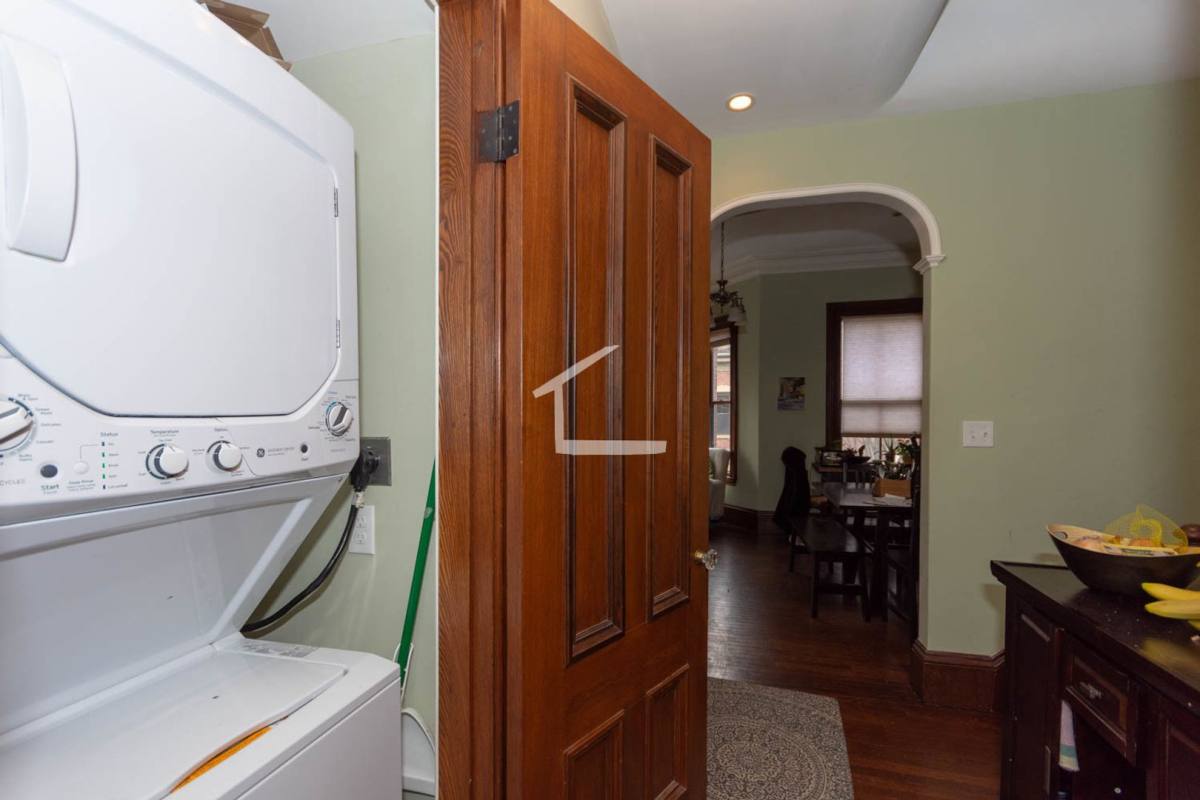 House for rent at 8 Worthington St #2B, Roxbury Crossing, MA 02120
