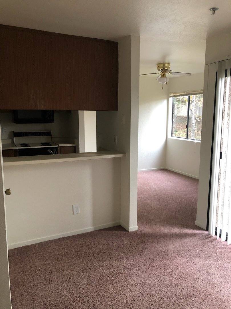 Apartment for rent at 6100 Tudor Way, Bakersfield, CA 93306
