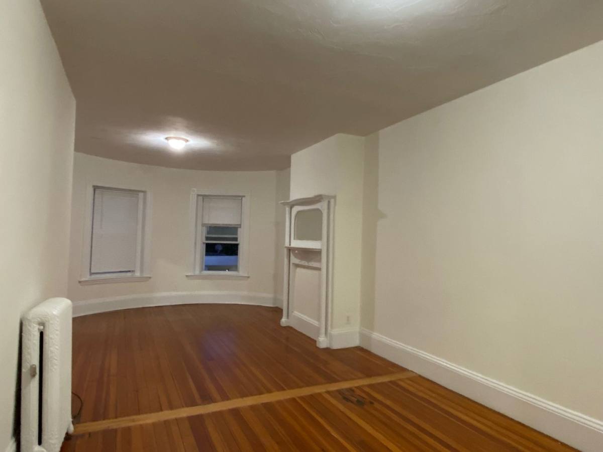 House for rent at 75 Brighton Ave #3C, Allston, MA 02134