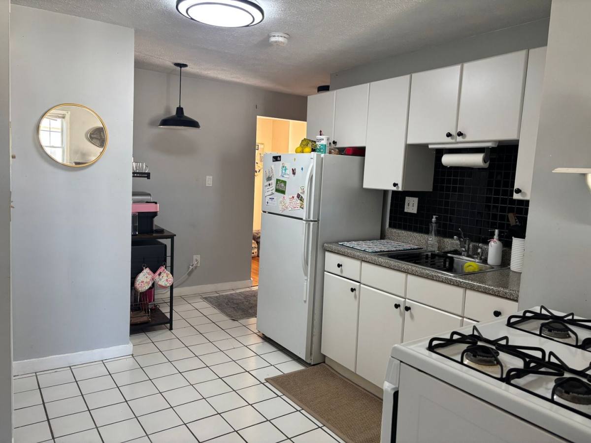 House for rent at 529 E 3rd St #3F, South Boston, MA 02127