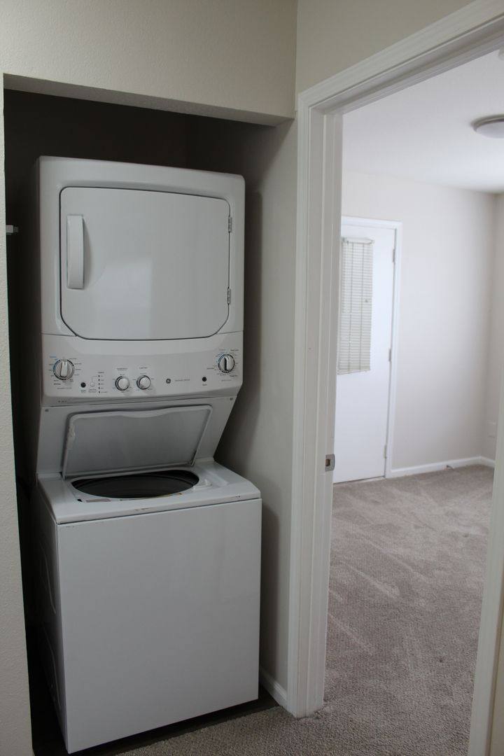 Apartment for rent at 1040 Mississippi St, Lawrence, KS 66044