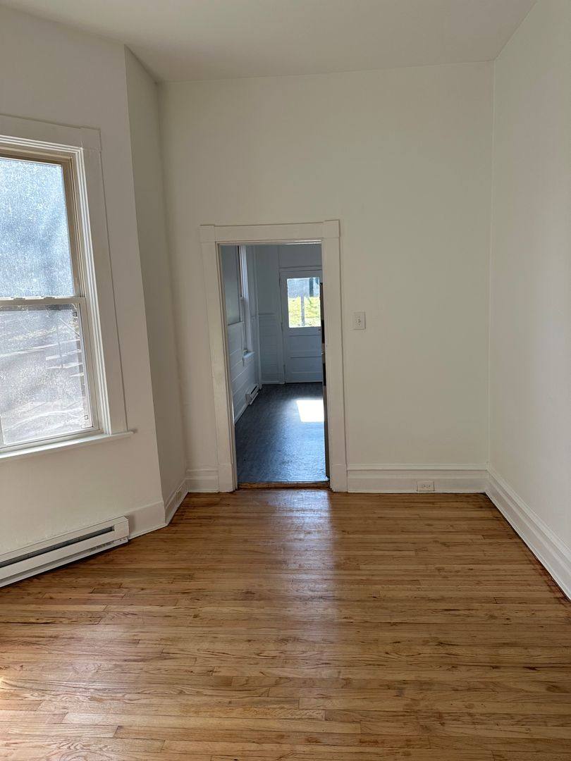 430-432 E Orange St, Lancaster, PA 17602 - Apartment for Rent - Image 9