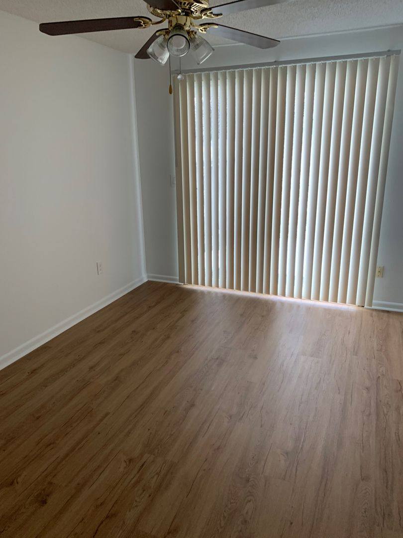 Townhouse for rent at 5865 Marius Dr, Klamath Falls, OR 97603